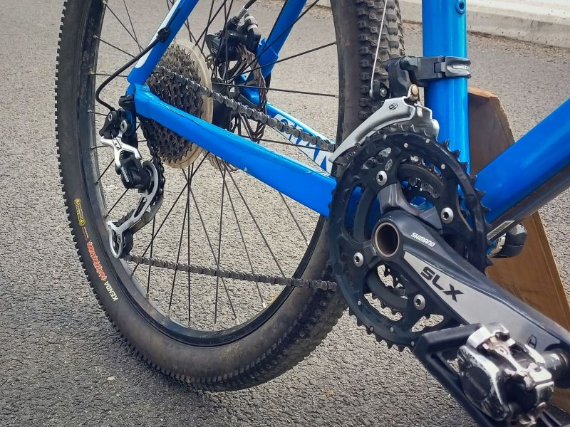 Horské kolo Giant XTC polocarbon