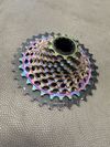 Kazeta Sram RED 12s 10-33 rainbow