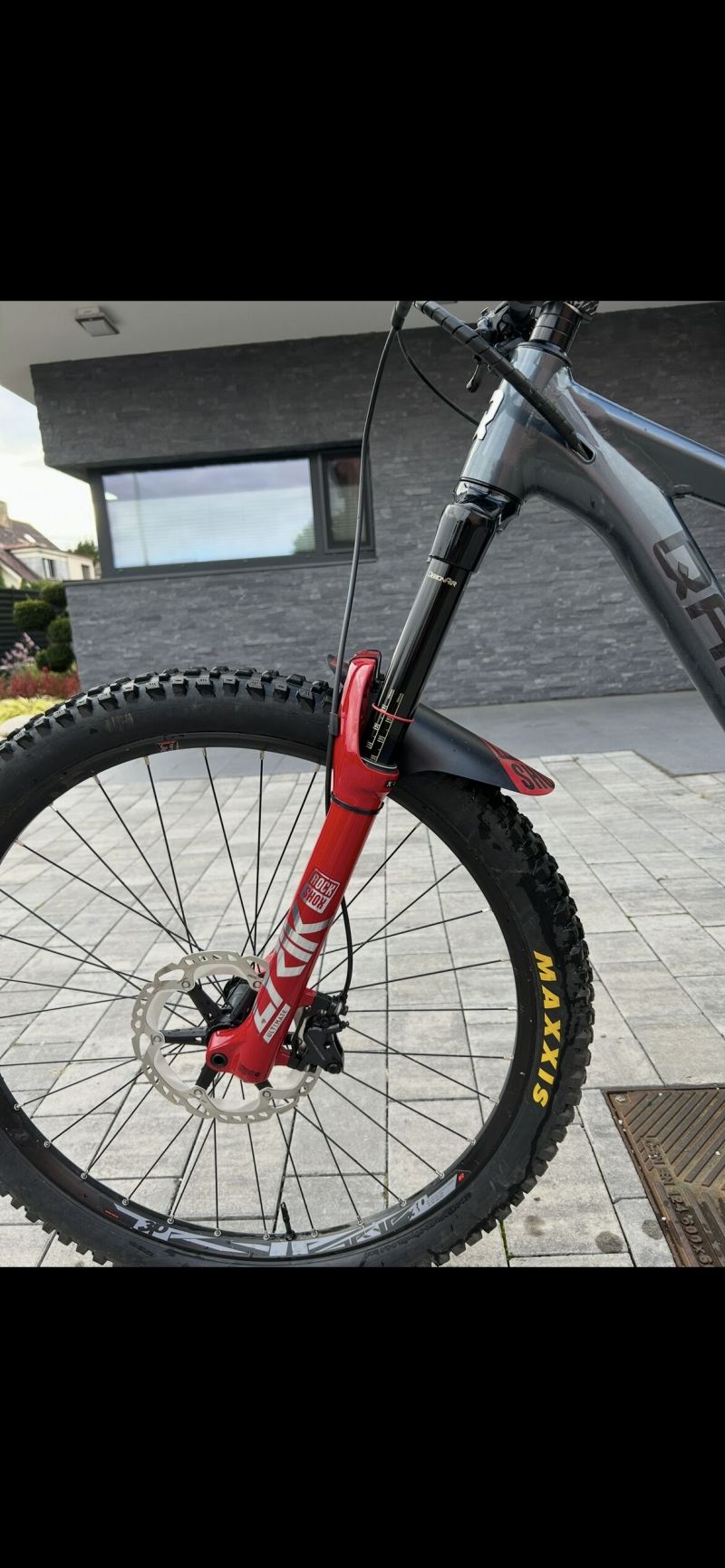 Qayron carma custom 