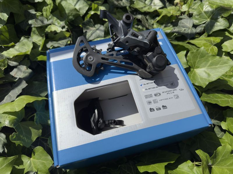 Přehazovačka SHIMANO SLX RD-M7100 SGS + nové ražení