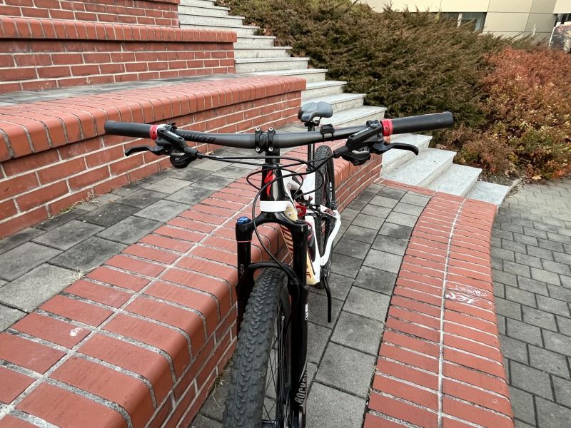 Specialized Epic FSR Comp Carbon – velmi pěkný stav 