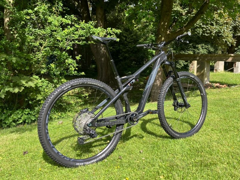 Cube AMS C:68 Race 29 carbon vel. L