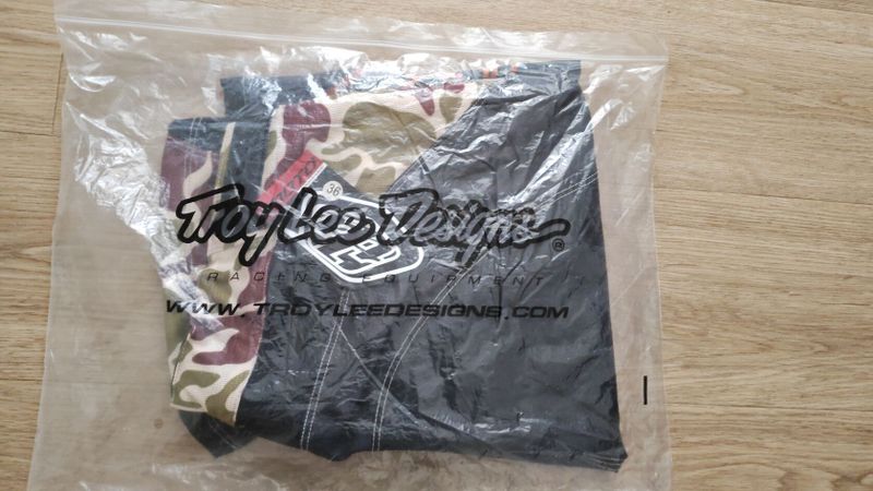 MTB cyklistické kraťasy Troy Lee Designs