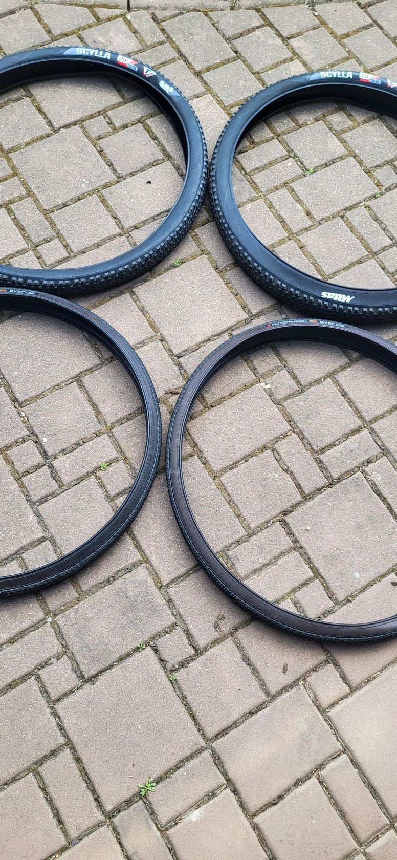 Prodám pláště na bika 29" a na gravel 28"