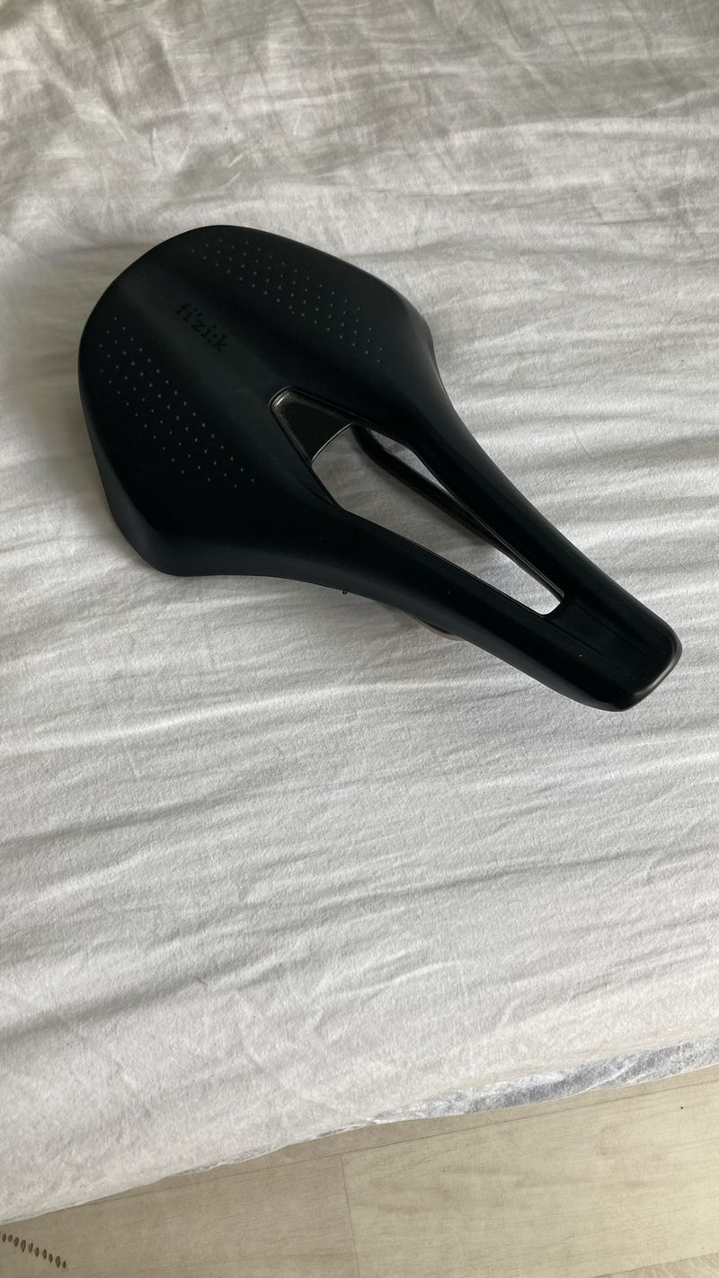 Sedlo Fizi:k Tempo 150mm