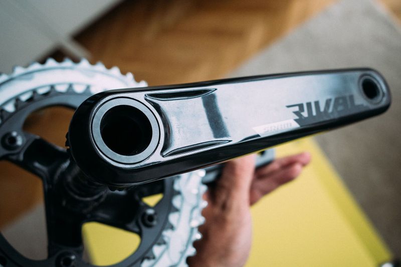 SRAM Rival AXS kliky 48/35 | 165 mm | bez powermeteru