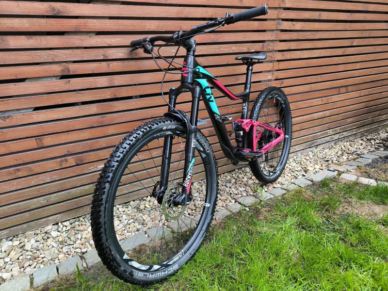 Liv Pique Advanced 2 (Giant) - střela! :)