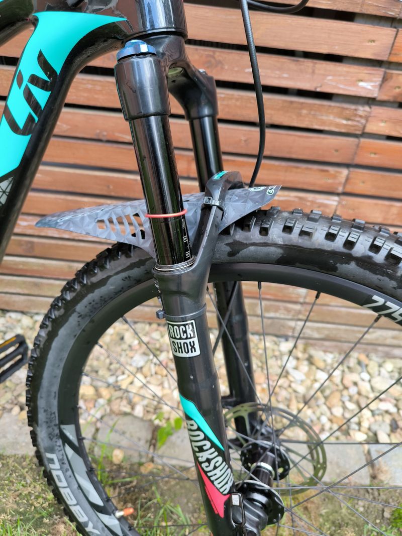 Liv Pique Advanced 2 (Giant) - střela! :)