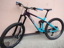 Enduro Qayron Carma MK 2 - zánovní stav
