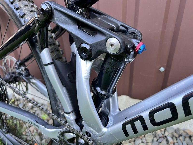 Mondraker Foxy 2022 (vel. L) 