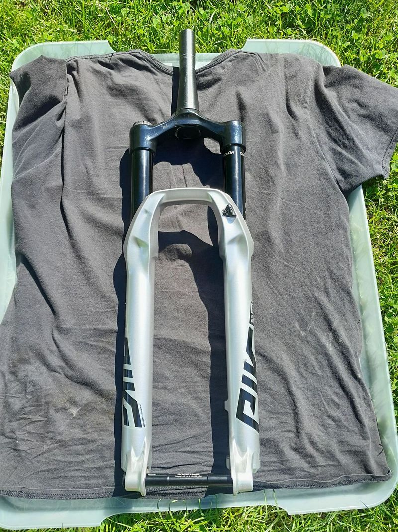 Prodám vidlici Rock Shox Pike Ultimate