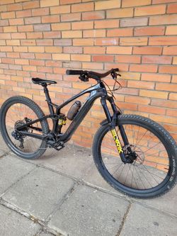 Trek fuel EXe 9.8 gx axs 
