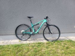 Canyon Lux CF vel. M