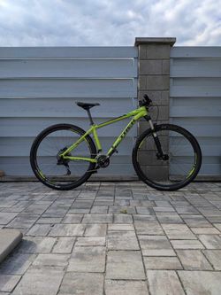 Trek X-Caliber 8