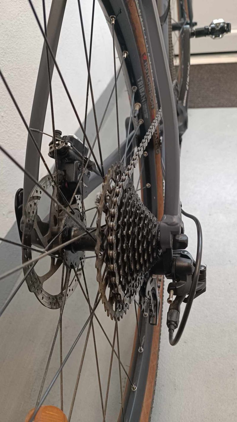 Triban Gravel 520