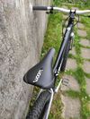 Woom 6 OFF Black 26" dětské kolo s teleskopickou sedlovkou