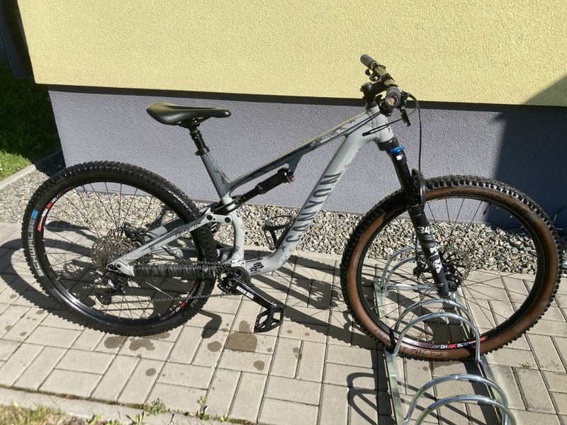 Canyon Neuron 7 AI trail-bike ve skvělém stavu L