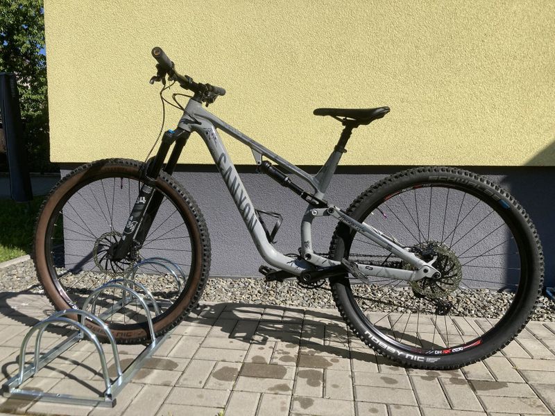 Canyon Neuron 7 AI trail-bike ve skvělém stavu L