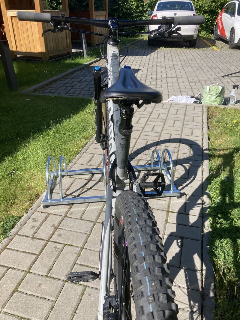 Canyon Neuron 7 AI trail-bike ve skvělém stavu L