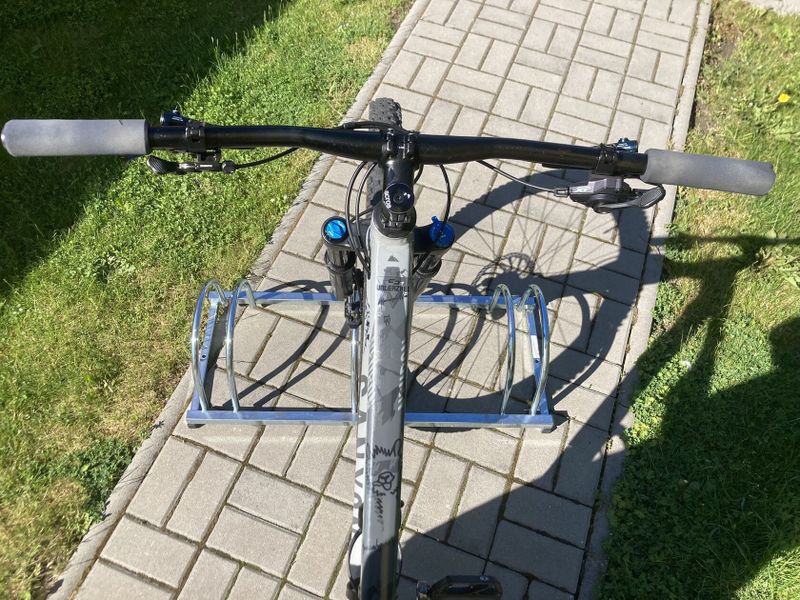 Canyon Neuron 7 AI trail-bike ve skvělém stavu L