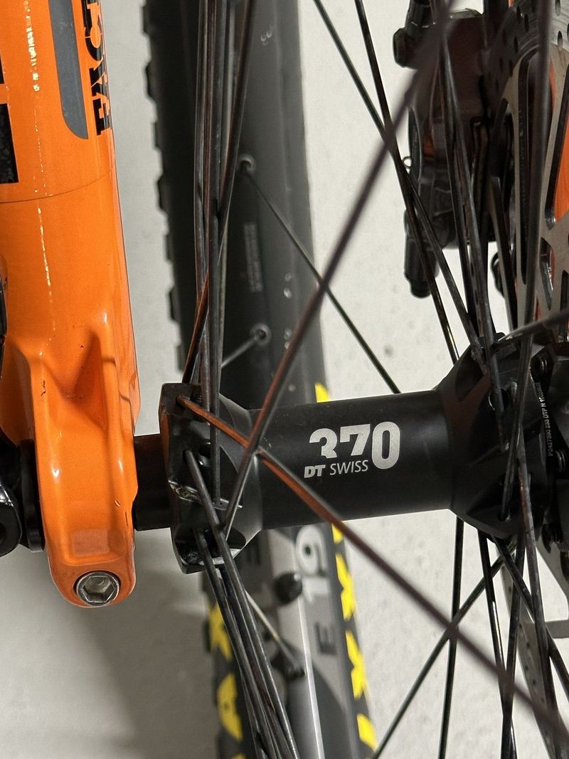 TREK Fuel EXe Custom