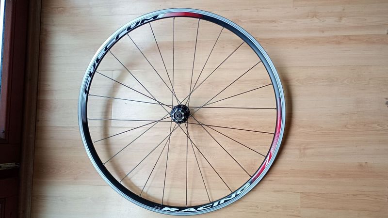 Fulcrum racing 7