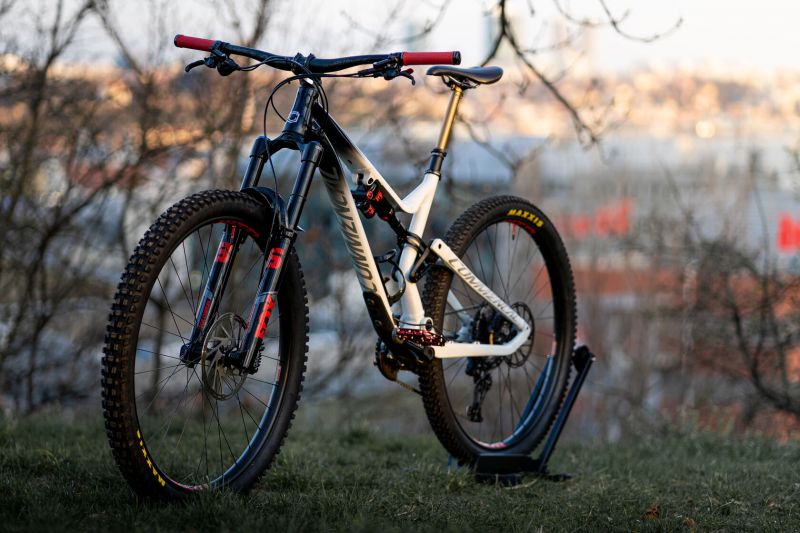 Commencal Meta AM 29, vel. L, FOX + Shimano Saint
