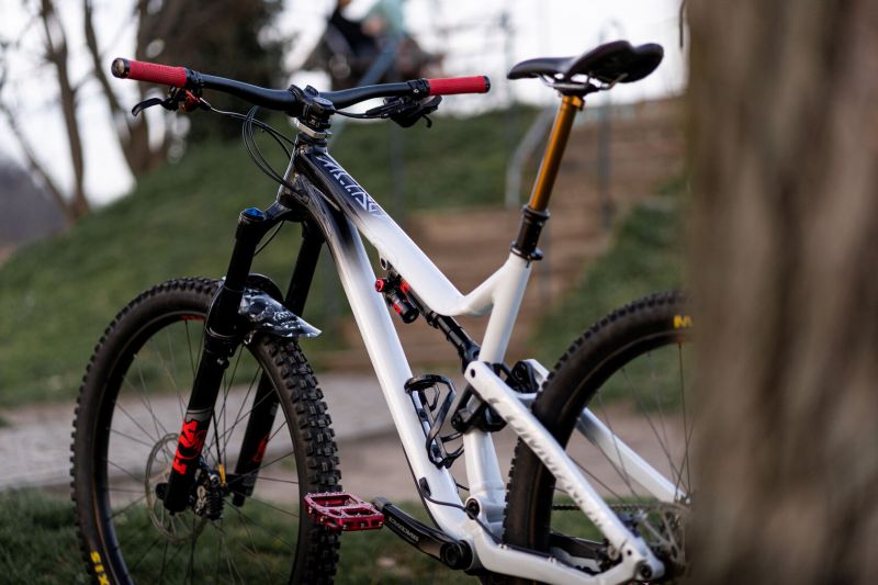Commencal Meta AM 29, vel. L, FOX + Shimano Saint