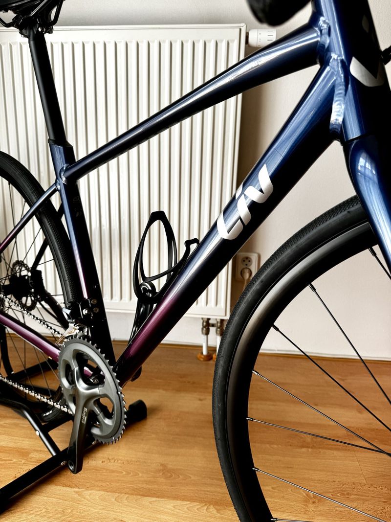 LIV Avail AR 2 (Giant), velikost S