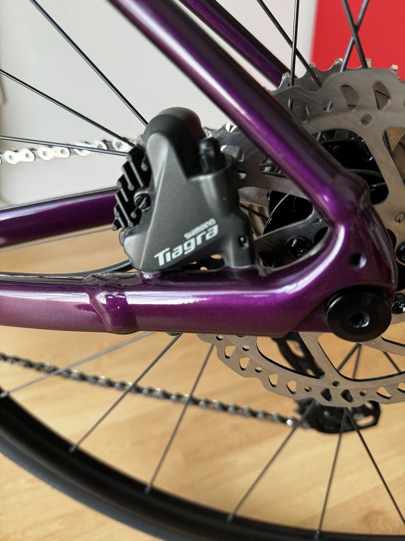 LIV Avail AR 2 (Giant), velikost S