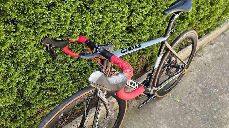 AERO SILNIČKA KOBA R30