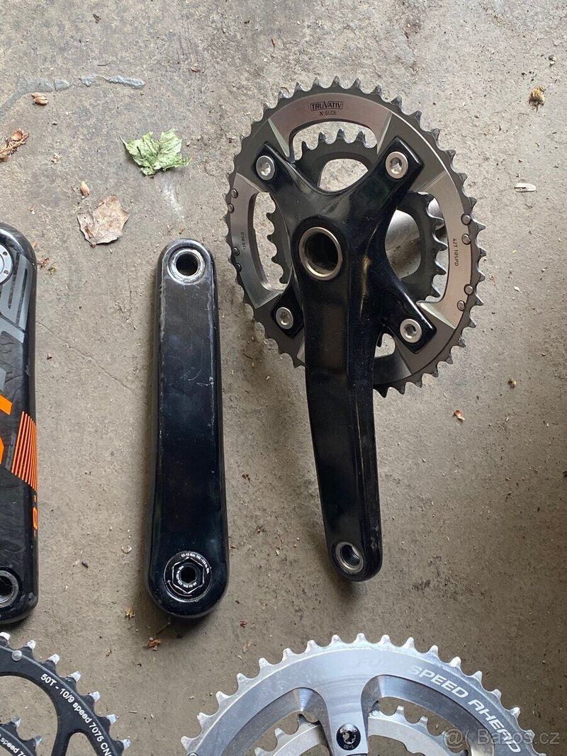 Karbonové / duralové kliky (Sram, FSA, Rotor, Shimano)