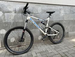 Superior F30 – celoodpružené MTB, velikost XL (20,5”)