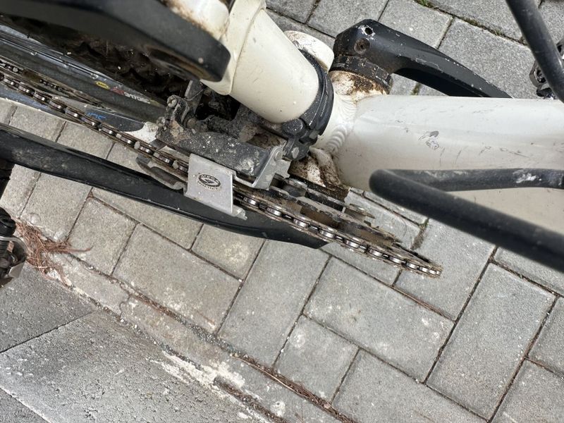 Superior F30 – celoodpružené MTB, velikost XL (20,5”)