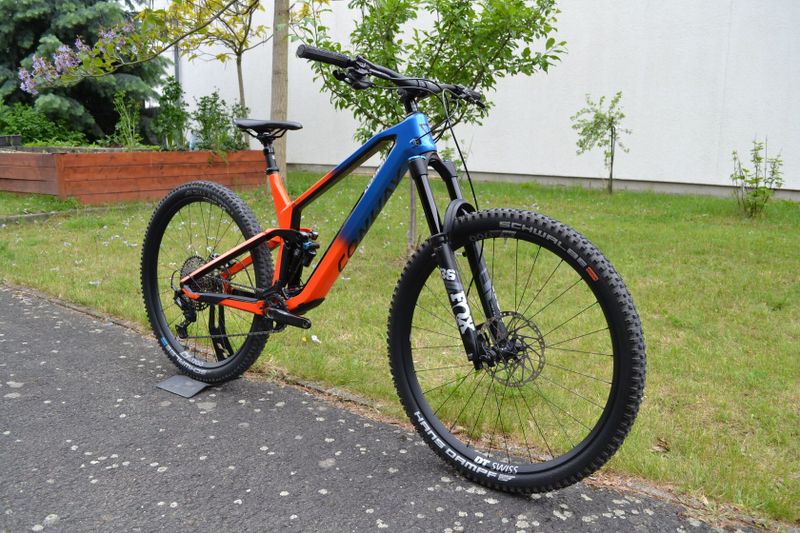 Conway WME 729 Carbon (L) REZERVACE