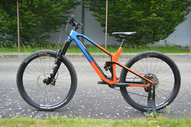 Conway WME 729 Carbon (L) REZERVACE