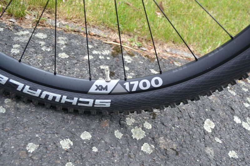 Conway WME 729 Carbon (L) REZERVACE