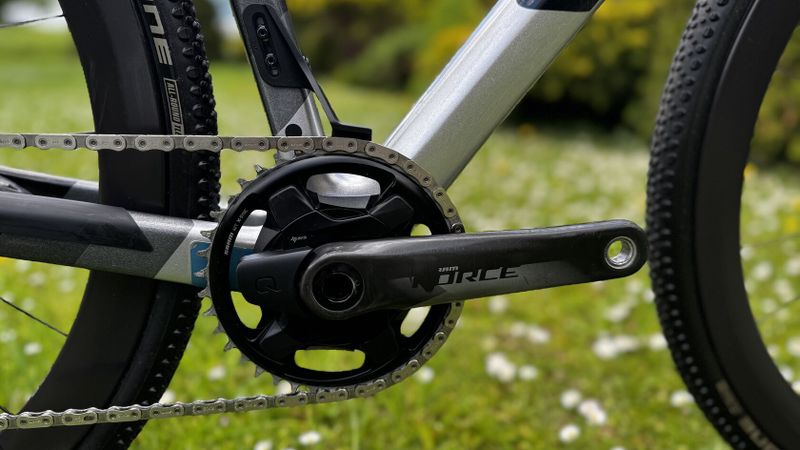 Canyon Inflite CF SLX 9