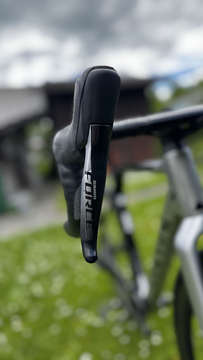 Canyon Inflite CF SLX 9