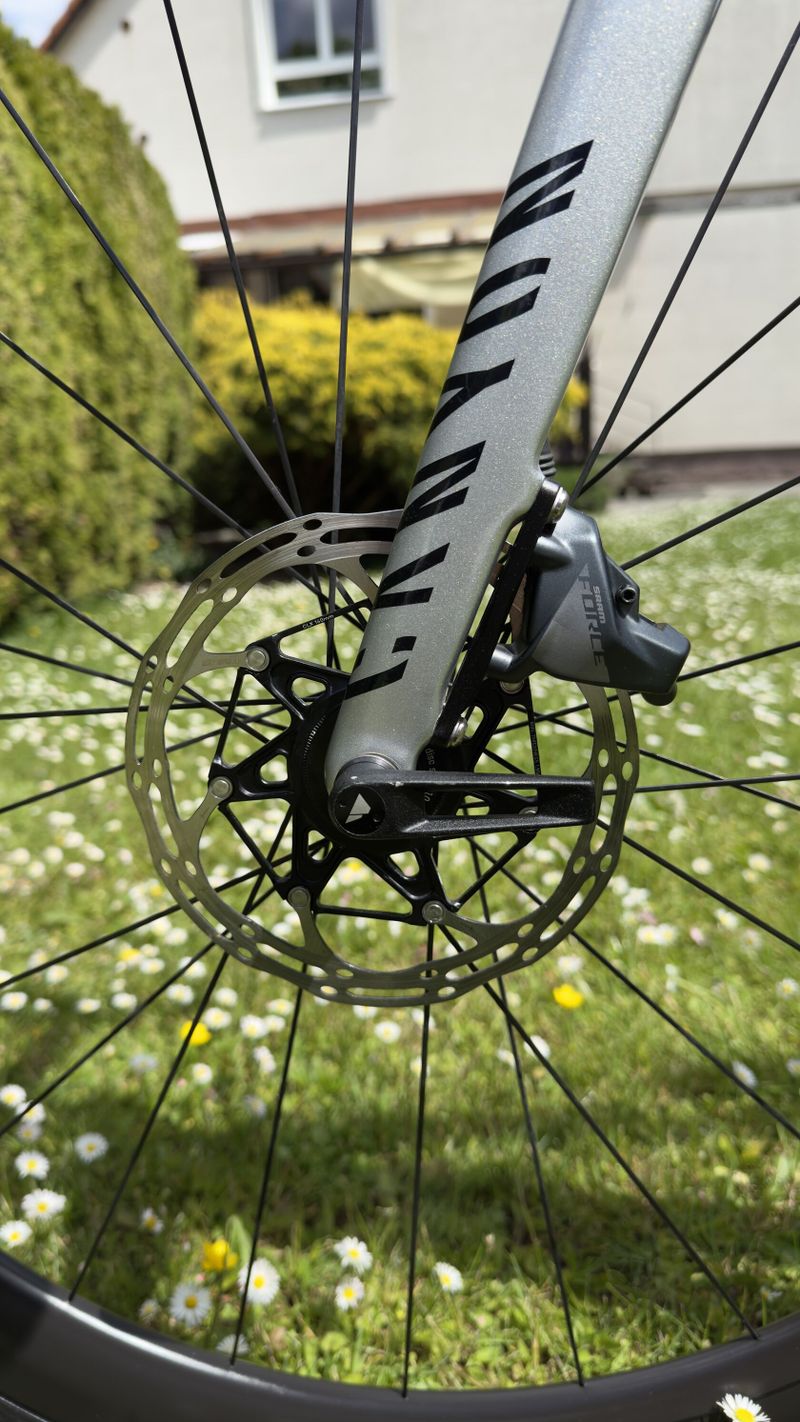 Canyon Inflite CF SLX 9