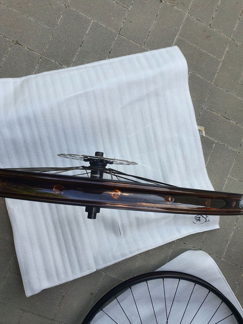 kola RODI TRYP 30, 29" s kotouči, osy boost, vnitřní šíře ráfku 30 mm, ořech micro spline