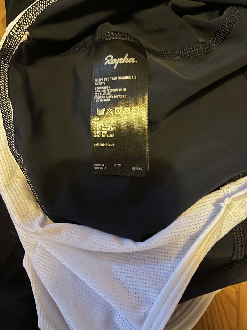 Pánské cyklistické kraťasy Rapha Men's Pro Team Training Bib Shorts - Dark Navy/White