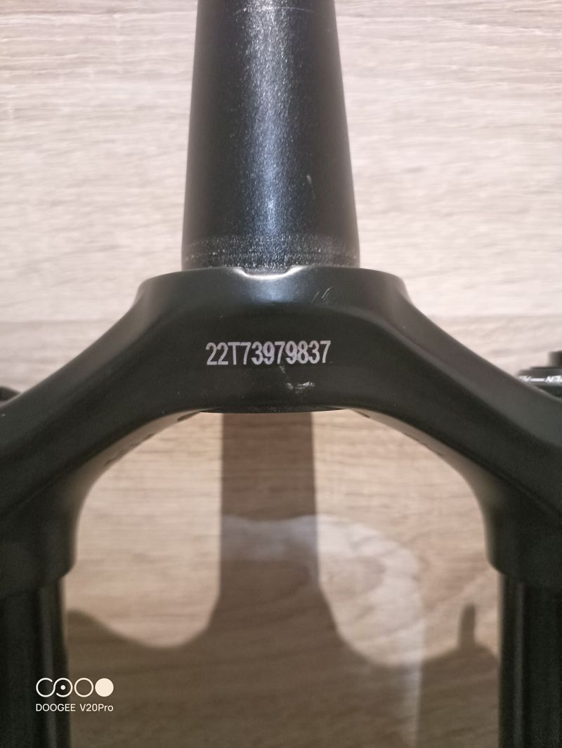 RockShox Lyrik RCT3 180mm