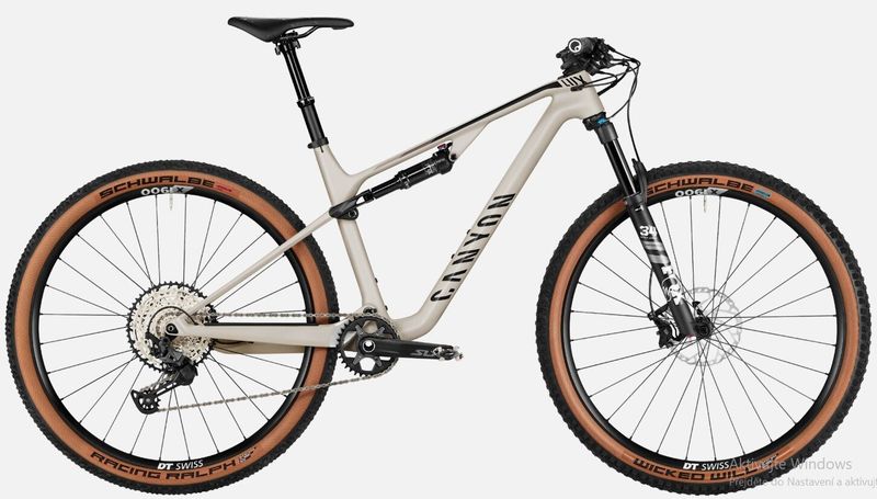 Prodám Lux Trail CF 6
