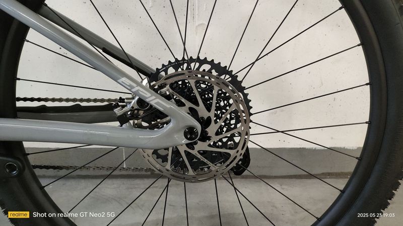 Specialized Epic Evo vel. L / RS SID Ultimate