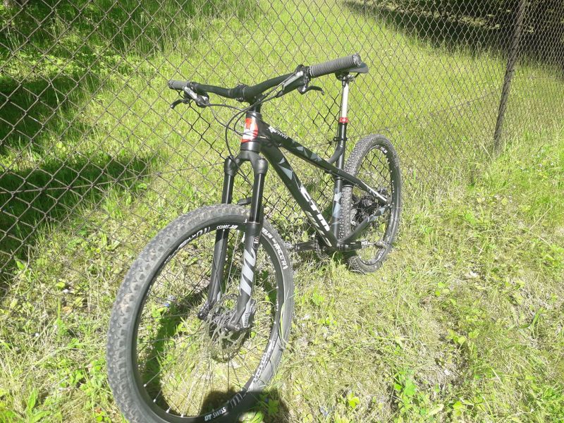 CTM Zephyr Enduro, all mountain, pevný hardtail bike