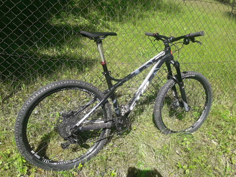 CTM Zephyr Enduro, all mountain, pevný hardtail bike