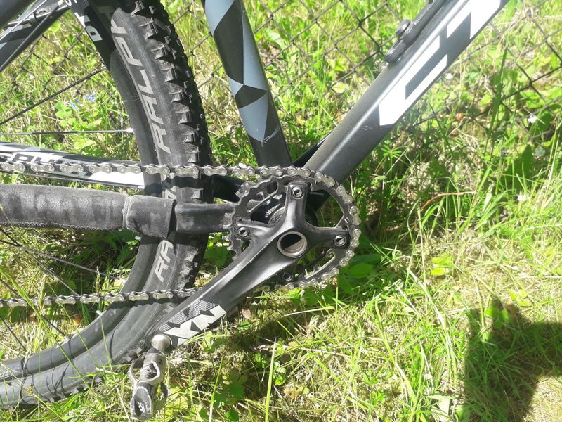 CTM Zephyr Enduro, all mountain, pevný hardtail bike