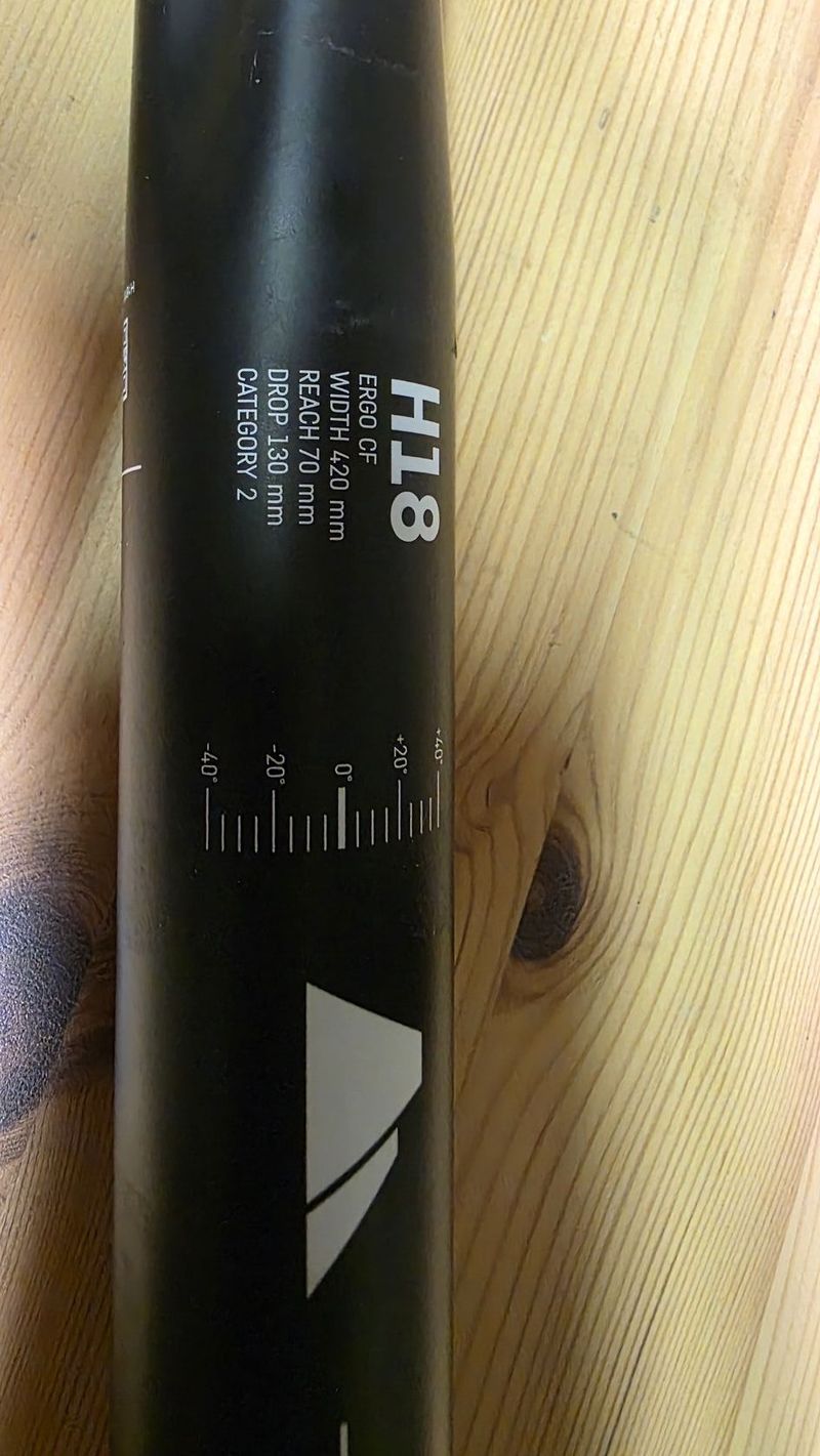 Prodám komponenty po přestavbě: Thm, Ax ligtness, 