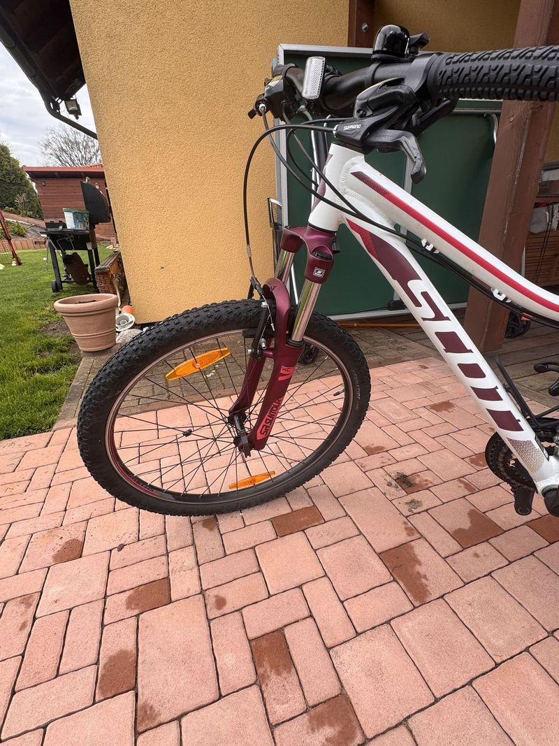 Dětské kolo Scott Jr 26